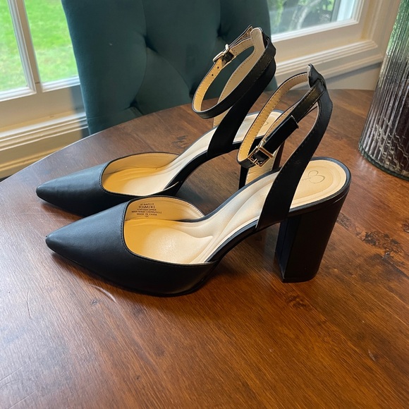 Jessica Simpson Shoes - Jessica Simpson Black Chunky Heel Ankle straps size 9.5